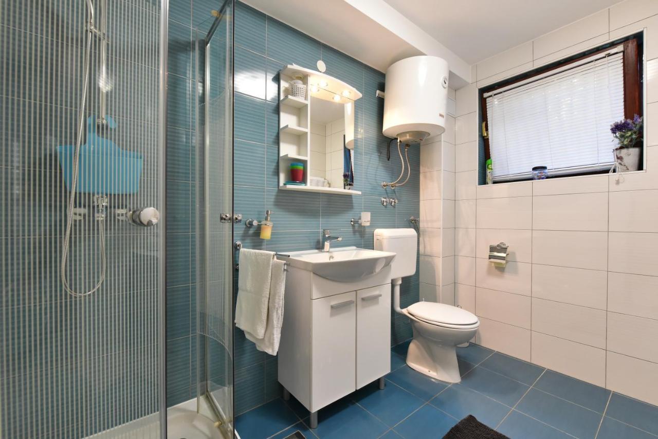 Lovely Apartment In The Groundfloor Zadar Zewnętrze zdjęcie