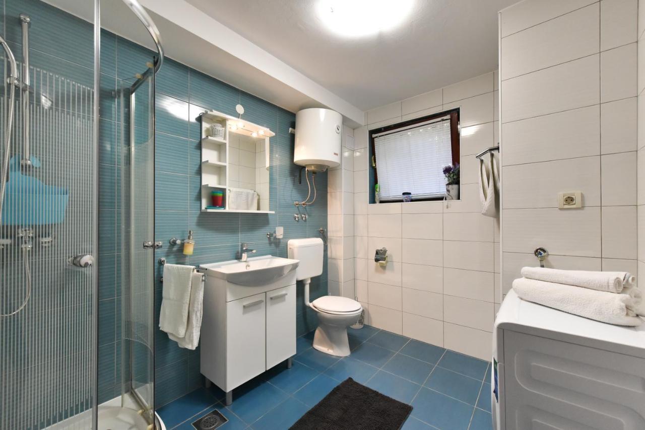 Lovely Apartment In The Groundfloor Zadar Zewnętrze zdjęcie